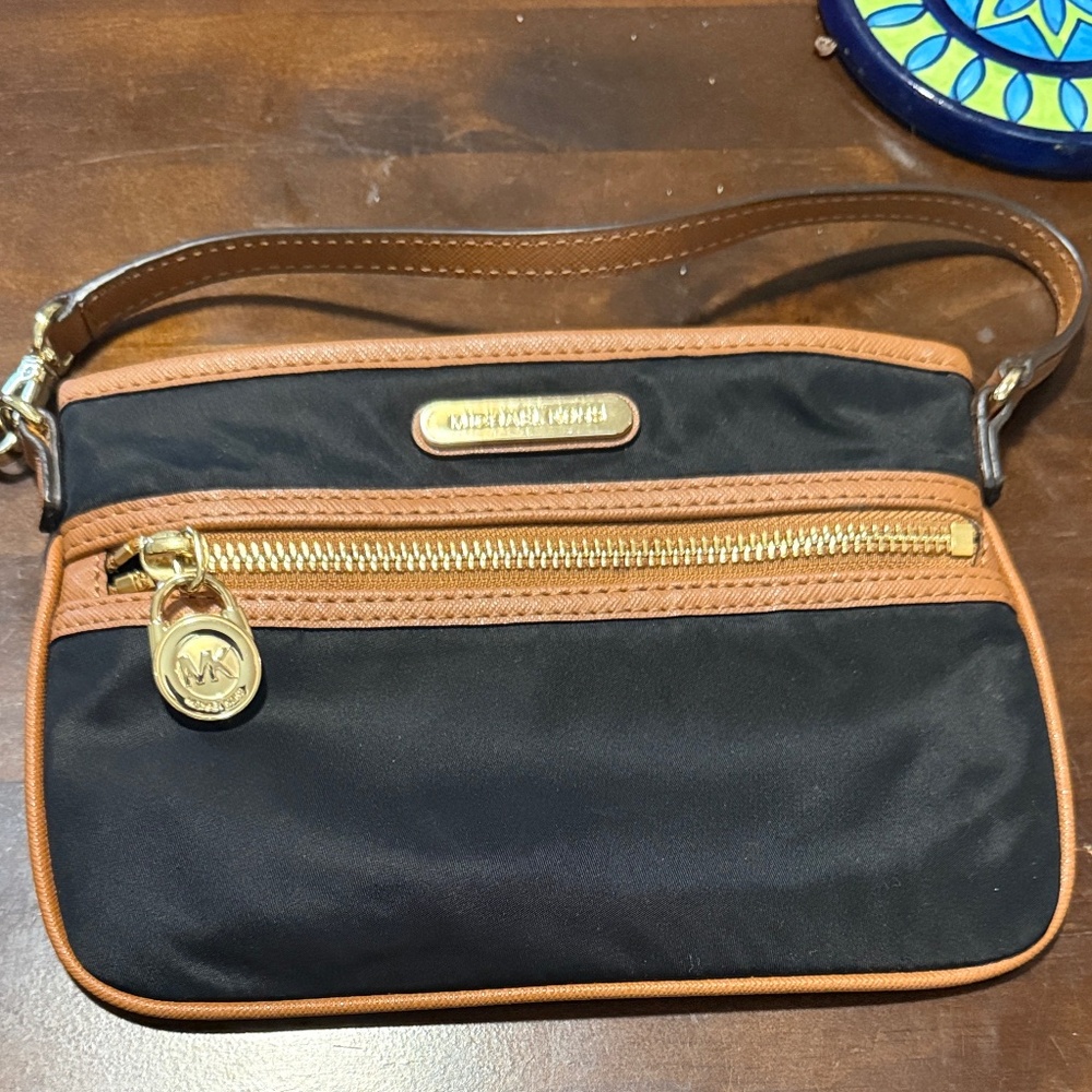 Michael Kors Black and Brown Wristlet